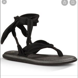 Sanuk Slinged Up Ankle tie wrap sandals flip flops